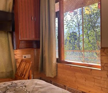 Aleo House | Little Heaven