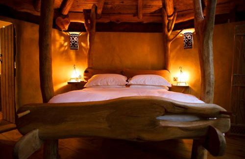 Moreton Ski Chalet | Little Hollows Glamping