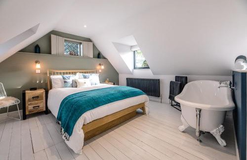 Saxmundham House | Little Honey Pot, Benhall