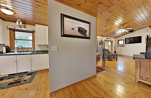 Hayward Cabin | Little House In The Big Woods