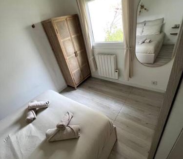 Drancy House | Little house (near Paris & Airport)