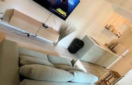 Drancy House | Little house (near Paris & Airport)