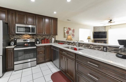 Branson Condo | Little House on the Fairway- Luxury Golf Condo