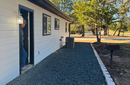 Streetman House | Little House, pickleball, donkeys, exercise, trails,