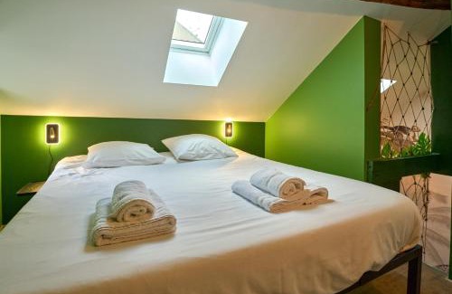Nevers Apartment | Little Jungle Atypique Nevers BY Primo Conciergerie