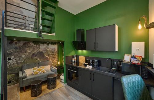 Nevers Apartment | Little Jungle Atypique Nevers BY Primo Conciergerie