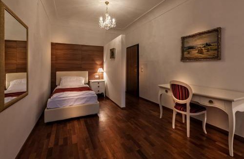 Prague 1 Hotel | Little King Hotel U Malvaze