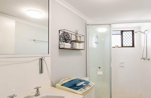 Lammermoor Beach Apartment | Little L' Amor is the perfect spot for a couples getaway.