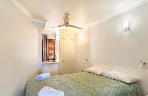 Lammermoor Beach Apartment | Little L' Amor is the perfect spot for a couples getaway.