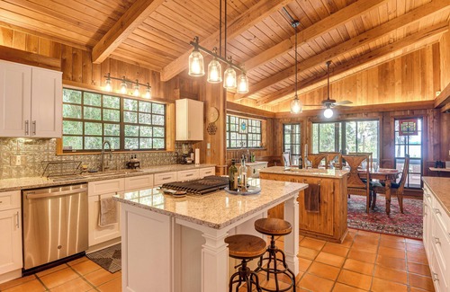 Welaka House | Little Lake George Hideaway w/Furnished Boathouse