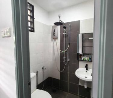 Banting House | Little LN Homestay KLIA