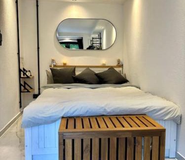 Soflingen Apartment | Little Lukass