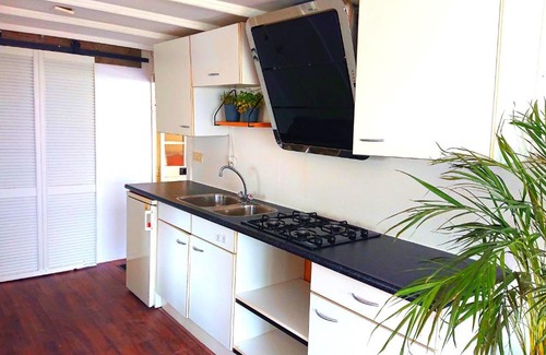 Municipality of Aa en Hunze Ski Chalet | *Little Oak* Een knusse houten chalet met veranda in een bosrijke omgeving