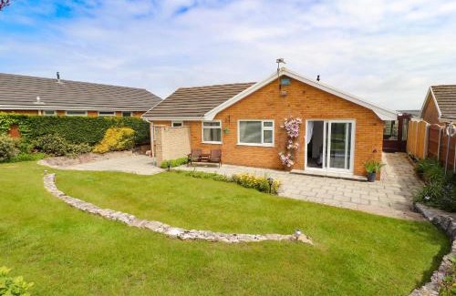 Penrhyn Bay House | Little Orme Bungalow