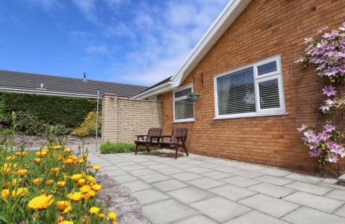 Penrhyn Bay House | Little Orme Bungalow