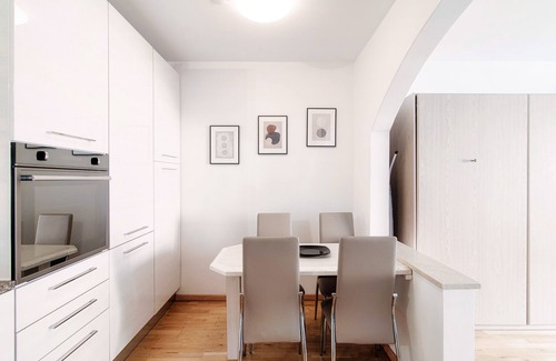Paradiso Apartment | Little Paradise