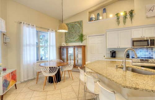 Palm Harbor House | Little Paradise - Salt Water Pool and Hot Spa NEW LISTING -TEMPORARY LOW RATE