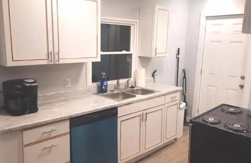 West Columbus Apartment | Little Paradise