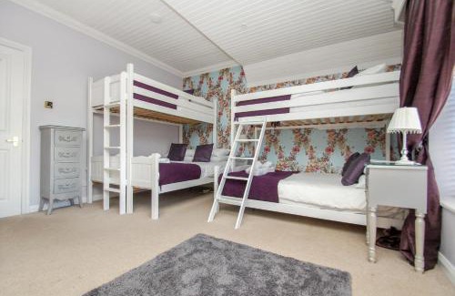 Brighton House | Little Paris - Parking - by Brighton Holiday Lets