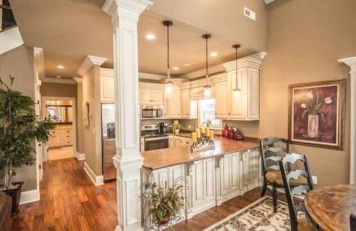 Pigeon Forge Ski Chalet | Little Pigeon River Chalet