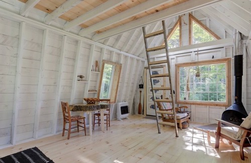 West Newfield House | Little Pine Cottage
