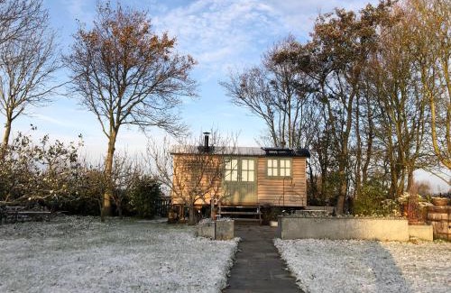 Birdham House | Little Plovers Shepherd Hut