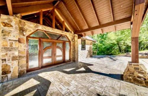 Heber Springs Ski Chalet | Little Red River Chalet