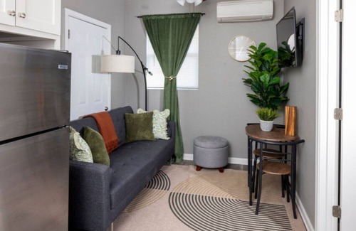 Downtown Little Rock Apartment | Little Rock Hideaway Cozy, Chic & Convenient