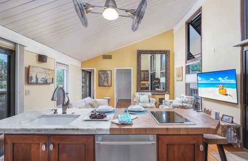 Siesta Key Condo | Little Sandy Cove Paradise