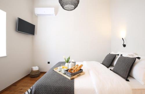 Palaio Psychiko Apartment | Little Small Villa In Psychiko, Athens