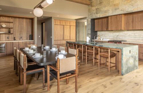 Big Sky House | Little Thunder Retreat