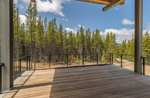 Big Sky House | Little Thunder Retreat