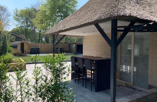 Municipality of Ermelo House | Liv Residence Holiday Home with Sauna & Fireplace