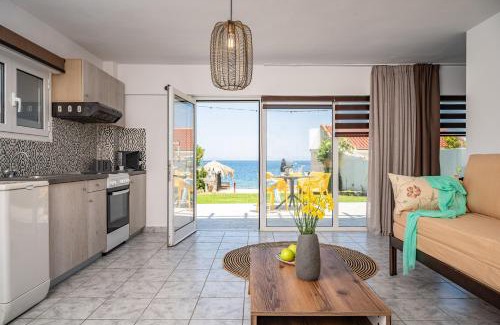 Samos House | Livadaki Elegant Seaside Apartment