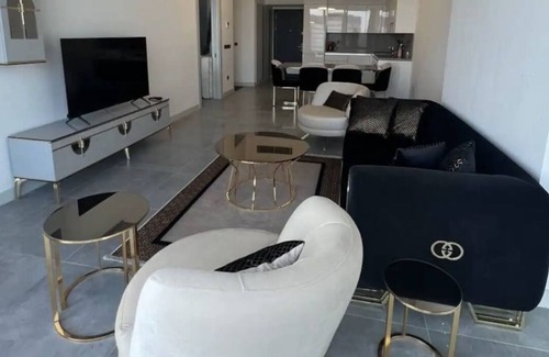 Bomonti Apartment | Live lavishly rent a luxury condo apartment with top-notch amenities in the 40+F