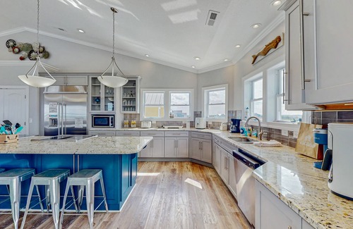Ocean Sound Village House | Live Like Royalty in This 9-Bedroom Oceanfront Retreat