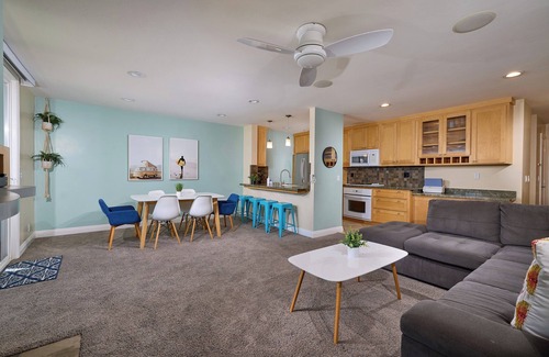 Townsite Condo | Live Steps Away from the Beach! Beautifully Renovated Condo!