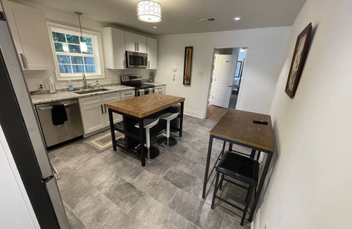 Bywater House | Live Stylishly in NOLA: 2BR Apt in Bywater, Steps from Crescent Park!