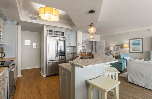 Fort Walton Beach - Destin Condo | Live the High Life: Luxe 11th Floor Gulf Front Condo Awaits Your Arrival!