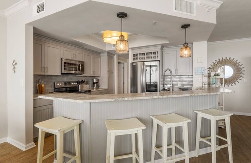 Fort Walton Beach - Destin Condo | Live the High Life: Luxe 11th Floor Gulf Front Condo Awaits Your Arrival!