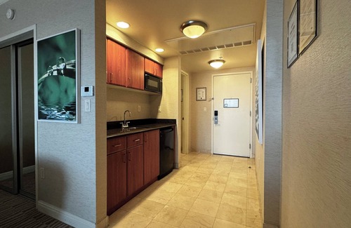Sunny Isles Beach Apartment | Live Your Dream At Beachfront Paradise