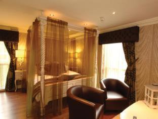 Sefton Park Hotel | Liverpool Aigburth Sefton Park Hotel By Belvilla