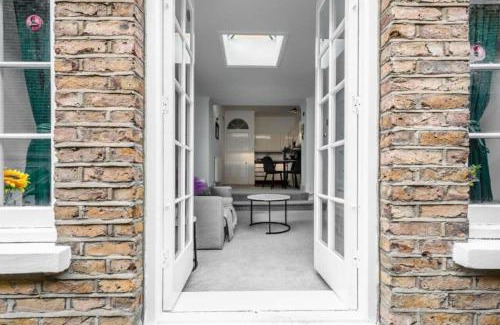 Spitalfields Apartment | Liverpool street Apartment