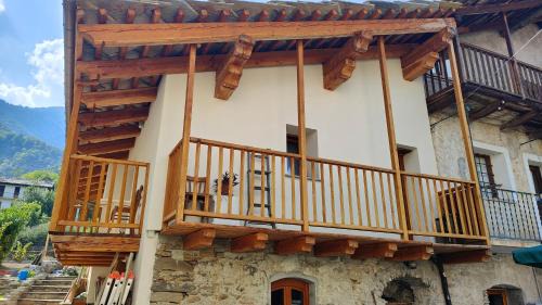 Roure Apartment | Livienne