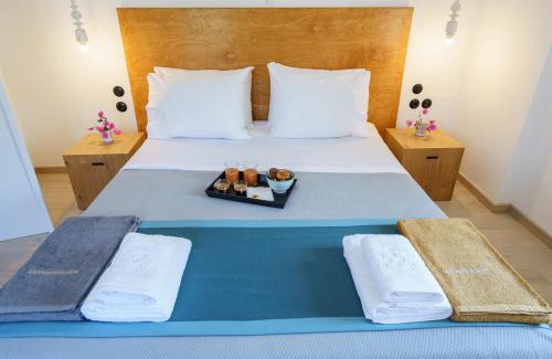 Hydra Apartment | LIVIN Hydra Duplex Suite