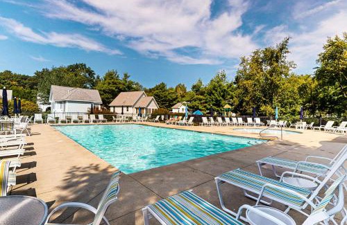Summer Village House | Livin' Wells