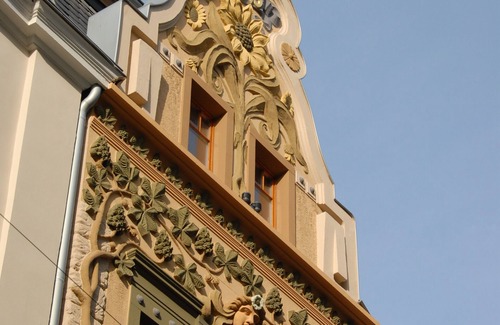 Mitte Apartment | Living in the beautiful art nouveau solitaire in the city centre of Trier