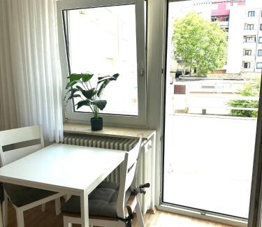 Sudliche Innenstadt Apartment | Living Lu - cosy Apartment one - Netflix - Mannheim - BASF - 1 Zimmer