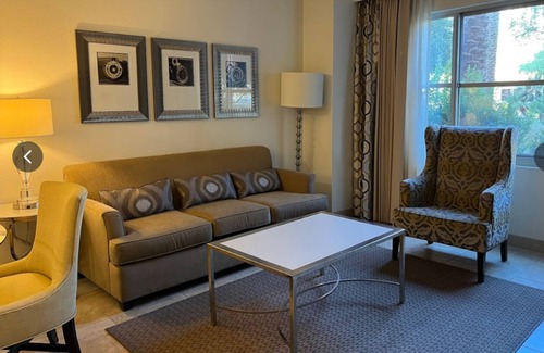 Enterprise Hotel | Living Luxe at Las Vegas