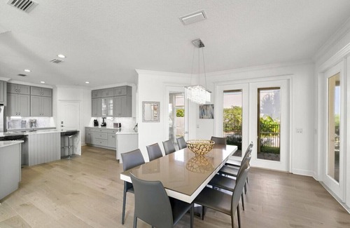 Crescent Beach Apartment | Living Luxe | Fall by the beach - pool at your feet!